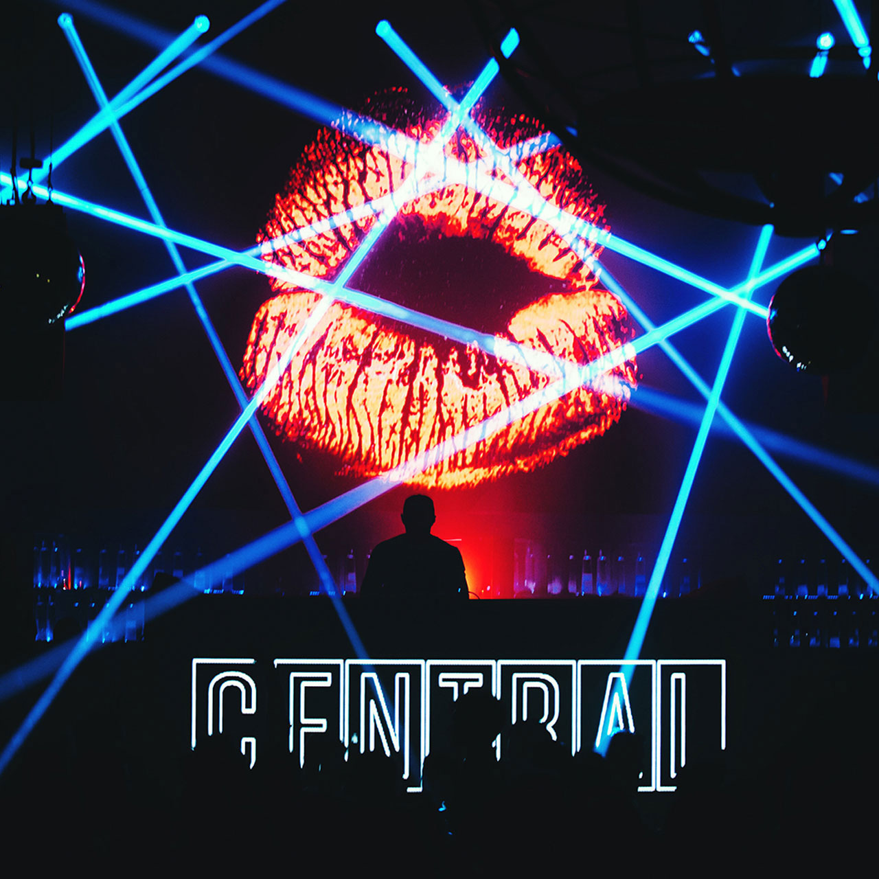 Central The Club